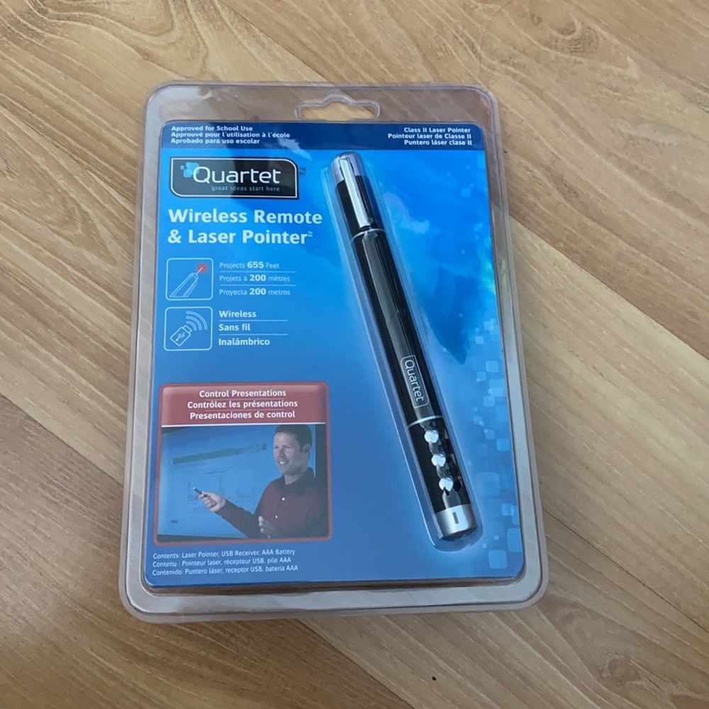 Quartet Wireless Remote & Laser Pointer - Picture 2 of 12